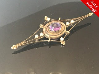 14 K.T. YELLOW GOLD LADIES ANTIQUE/ ESTATE JEWELRY AMETHYST & PEARL PIN