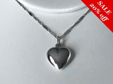 Load image into Gallery viewer, 14 KT. WHITE GOLD LADIES SEMI-PUFFED HEART
