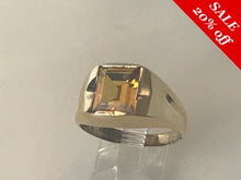Load image into Gallery viewer, 10 K.T. YELLOW GOLD MENS ANTIQUE/ ESTATE JEWELRY RING
