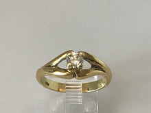 Load image into Gallery viewer, 18 K.T. YELLOW GOLD LADIES SOLITAIRE DIAMOND ENGAGEMENT RING

