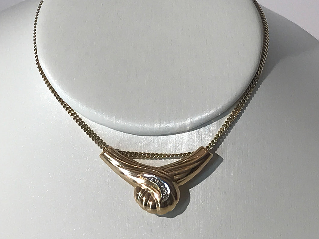 14 K.T. YELLOW GOLD LADIES CHAIN WITH A REMOVABLE SLIDER CHARM