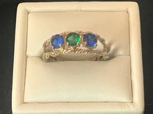 Load image into Gallery viewer, 10 K.T. YELLOW GOLD LADIES ANTIQUE/ ESTATE JEWELRY MOTHERS RING
